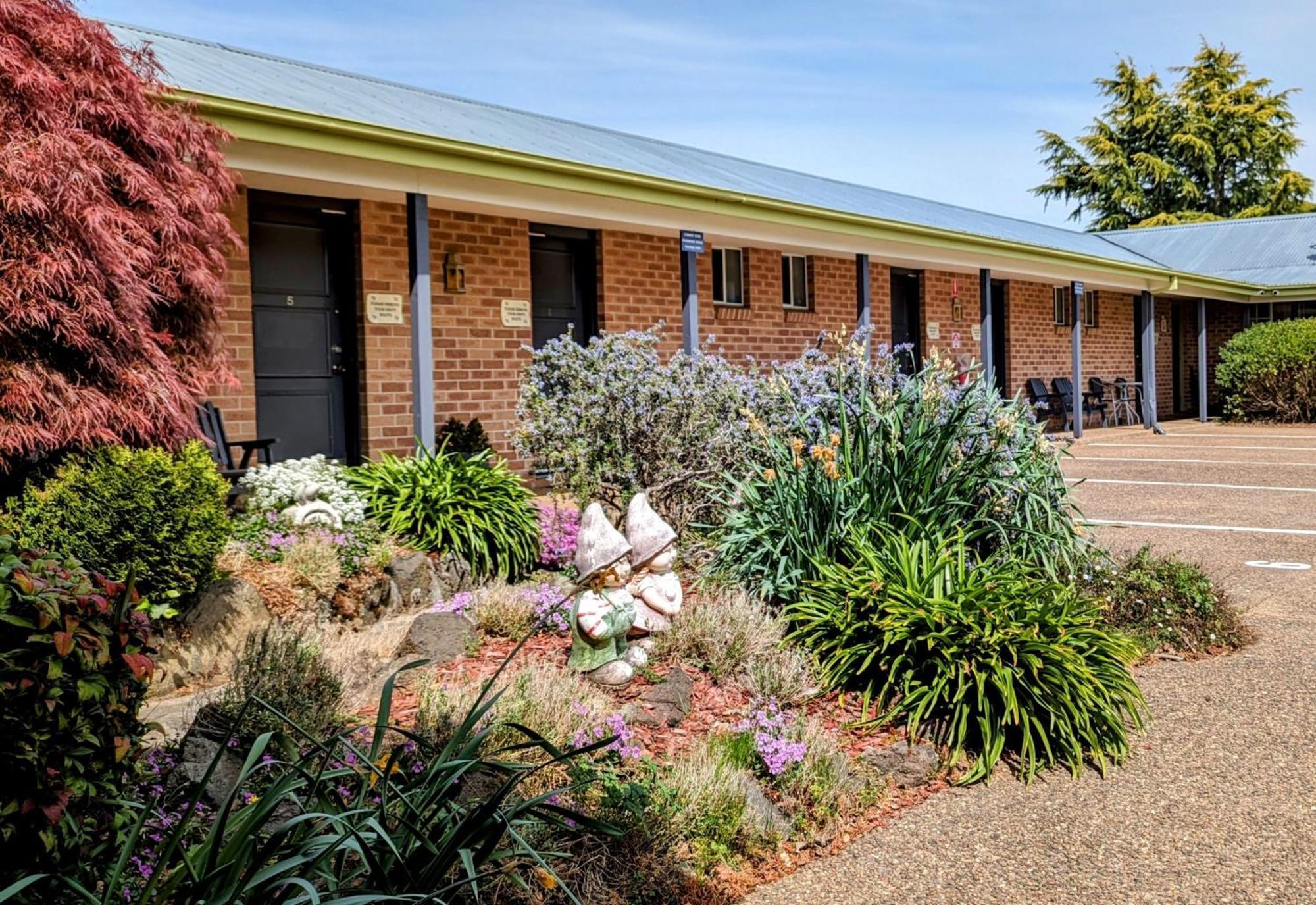 Highlands Motor Inn Oberon Exterior photo
